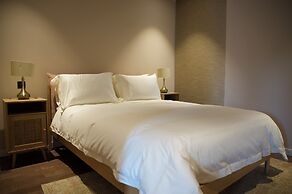 Luxurious Haven in Battersea