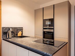 Premium Apartment With Balcony