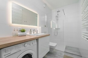 MARGI Lotus Apartment