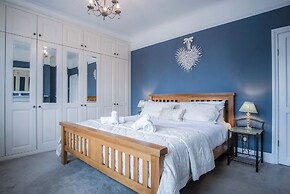 Overland Road 4 Bed House Mumbles