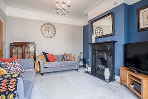 Overland Road 4 Bed House Mumbles