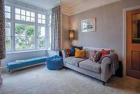 Overland Road 4 Bed House Mumbles