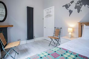 Overland Road 4 Bed House Mumbles