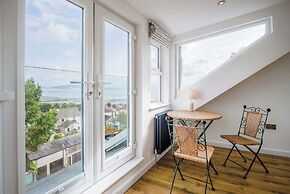 Overland Road 4 Bed House Mumbles