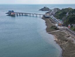 Overland Road 4 Bed House Mumbles