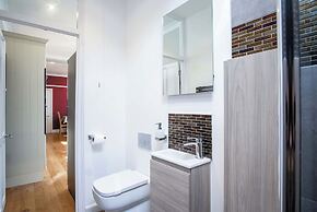 Overland Road 4 Bed House Mumbles