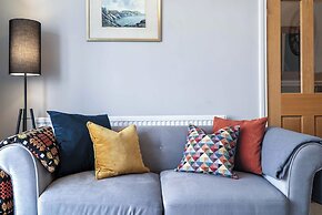 Overland Road 4 Bed House Mumbles