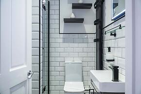 Overland Road 4 Bed House Mumbles