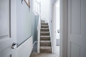 Overland Road 4 Bed House Mumbles