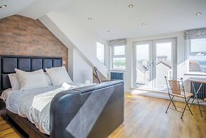 Overland Road 4 Bed House Mumbles