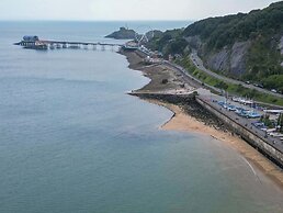 Overland Road 4 Bed House Mumbles