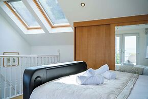 Overland Road 4 Bed House Mumbles