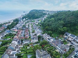 Overland Road 4 Bed House Mumbles