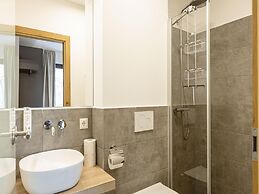 Apartment With Shared Finnish Sauna