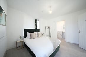 Ealing Broadway Great Stay