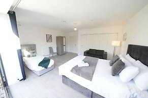 Ealing Broadway Great Stay