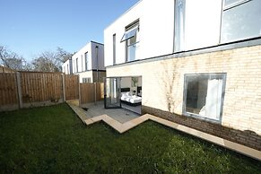 Ealing Broadway Great Stay