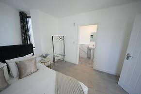 Ealing Broadway Great Stay