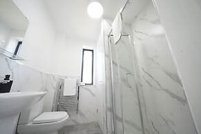 Ealing Broadway Great Stay