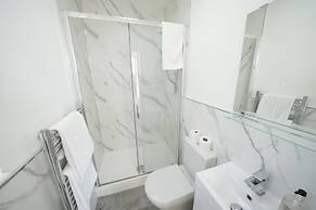 Ealing Broadway Great Stay