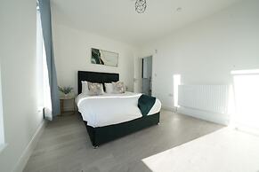 Ealing Broadway Great Stay