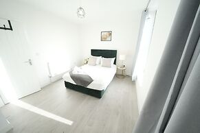 Ealing Broadway Great Stay