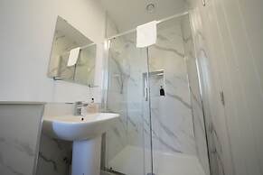 Ealing Broadway Great Stay