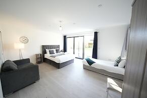 Ealing Broadway Great Stay