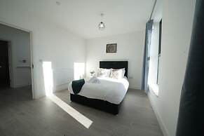 Ealing Broadway Great Stay