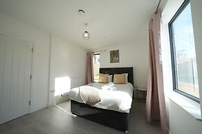 Ealing Broadway Great Stay