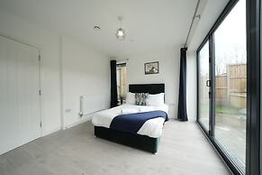 Ealing Broadway Great Stay