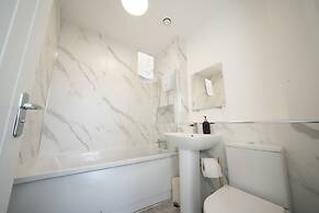 Ealing Broadway Great Stay