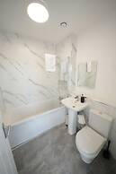 Ealing Broadway Great Stay