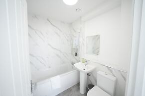 Ealing Broadway Great Stay