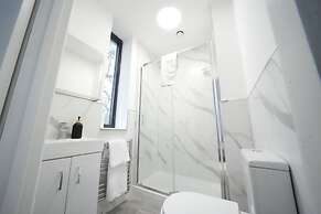 Ealing Broadway Great Stay