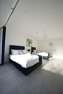 Ealing Broadway Great Stay