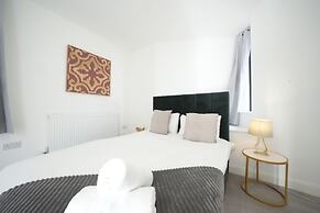 Ealing Broadway Great Stay