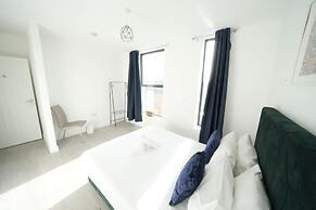 Ealing Broadway Great Stay