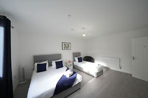 Ealing Broadway Great Stay