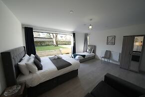 Ealing Broadway Great Stay