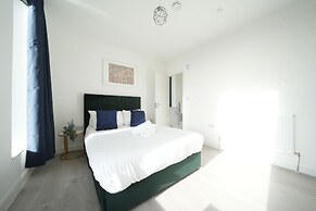 Ealing Broadway Great Stay