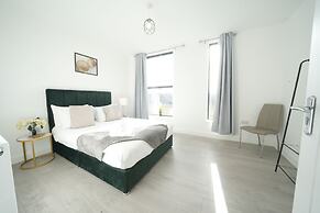 Ealing Broadway Great Stay