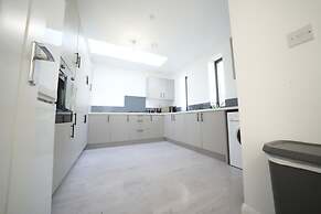 Ealing Broadway Great Stay