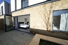 Ealing Broadway Great Stay