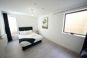 Ealing Broadway Great Stay