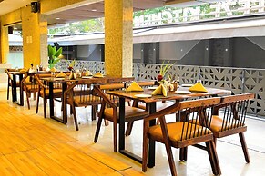 TGI Livancia Hillside