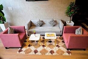 TGI Livancia Hillside