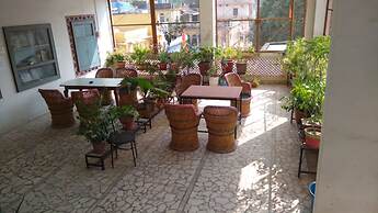 Goroomgo Raj Mahal Guest House Bundi