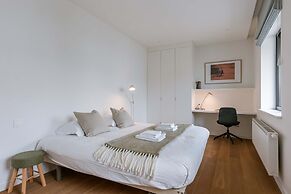 Villa for 8 Guests Steps From the Beach