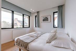 Villa for 8 Guests Steps From the Beach